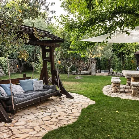 Heritage Dea Rustica