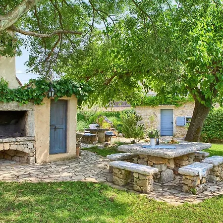 Heritage Dea Rustica Villa *