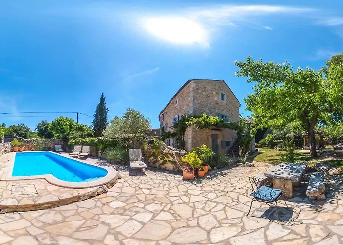 Heritage Dea Rustica Villa Malinska