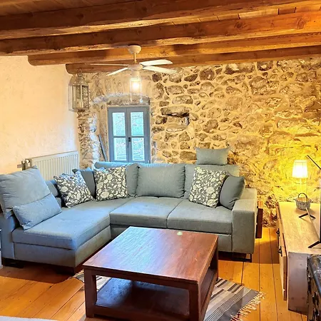 Heritage Dea Rustica